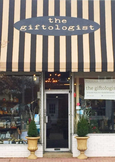 Picture of the Front Entrance of The Giftologist